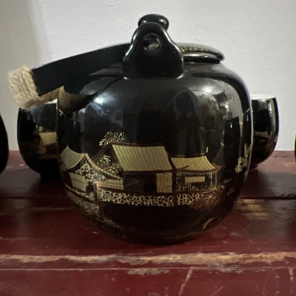 Vintage Dujust Japanese Tea Pot & 6 Cups Black & Gold House & Tree‎ Design